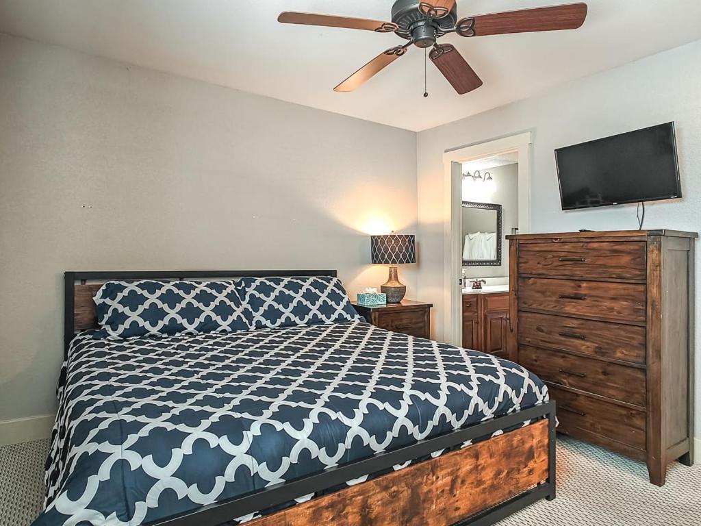 Holiday home Quiet Plaza Two Bedroom 2 Bathroom Kansas City
